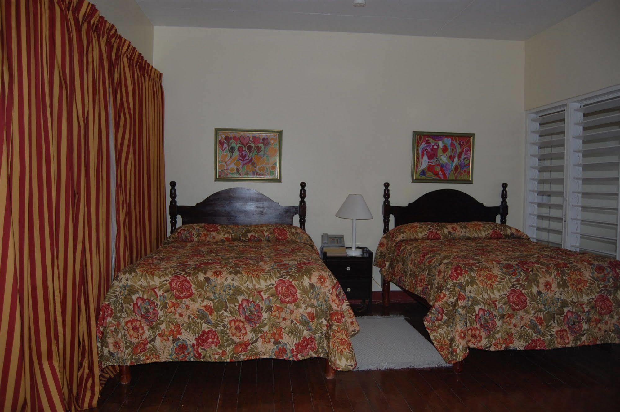 Inn At Shaw Park Gardens & Waterfalls Ocho Rios Eksteriør bilde