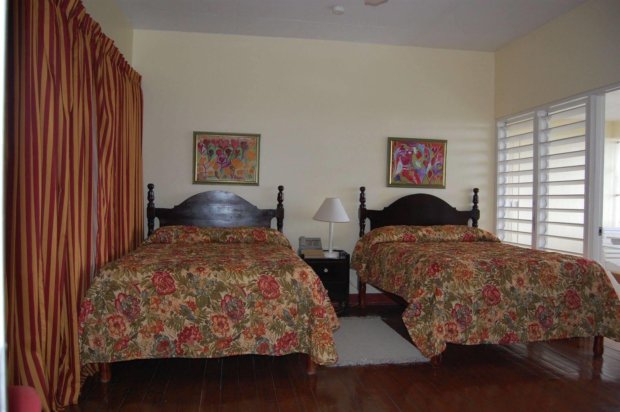 Inn At Shaw Park Gardens & Waterfalls Ocho Rios Eksteriør bilde