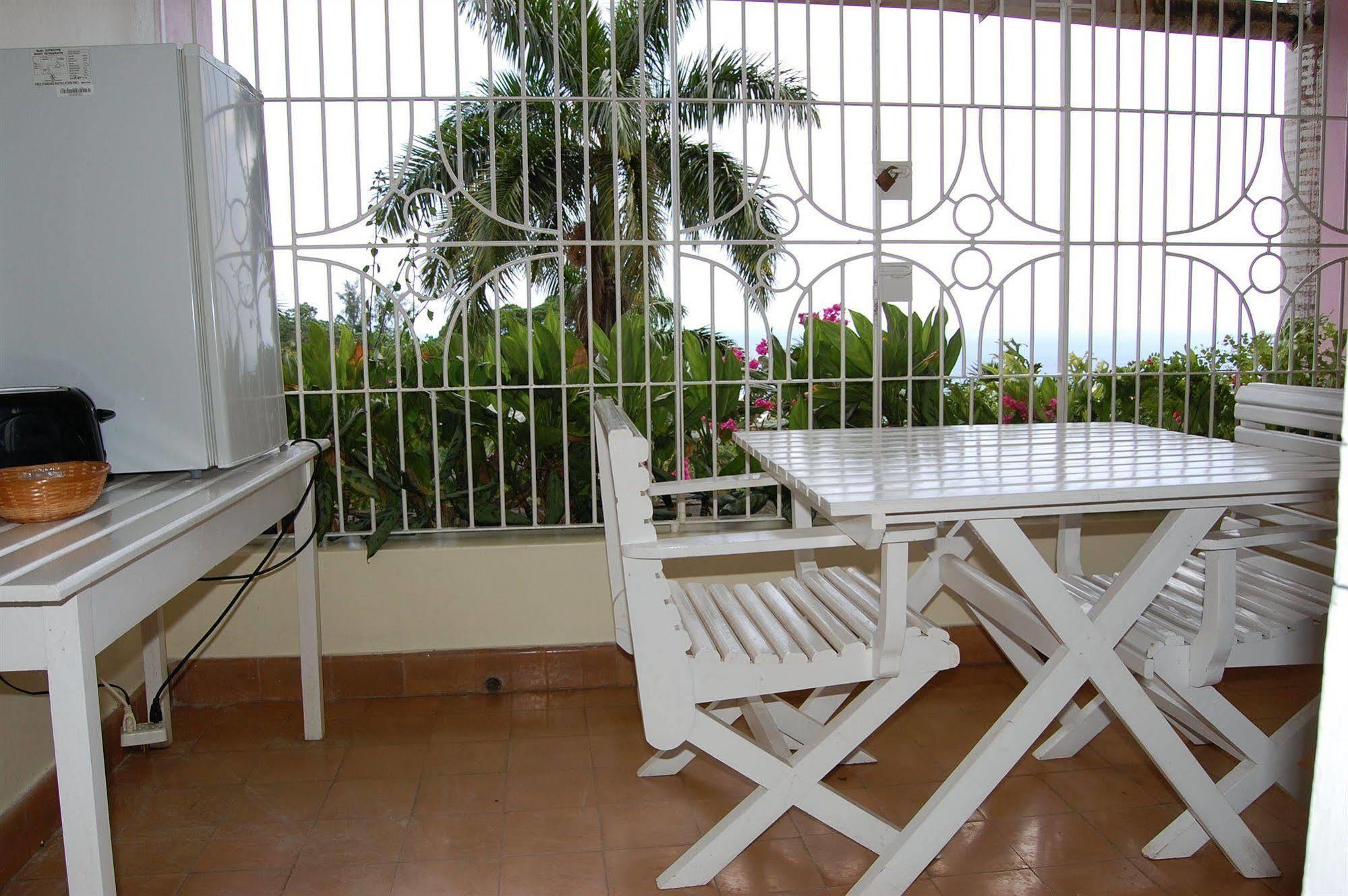 Inn At Shaw Park Gardens & Waterfalls Ocho Rios Eksteriør bilde